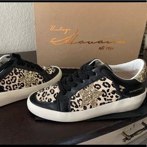 Vintage Havana sneakers